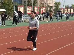 免费直播-nba球员在场上说什么  第2张